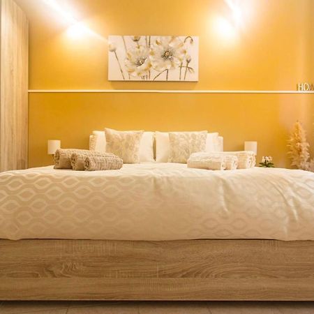 Montellino'S Suite Oro Sant'Antioco Exterior photo